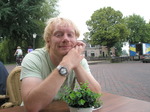 JT00965 Marijn on terras in Elburg Harbour.jpg